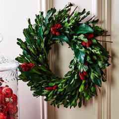 Round Wreath:  11" x 11" Preserved Natural Dried Boxwood, Pear, Alnus