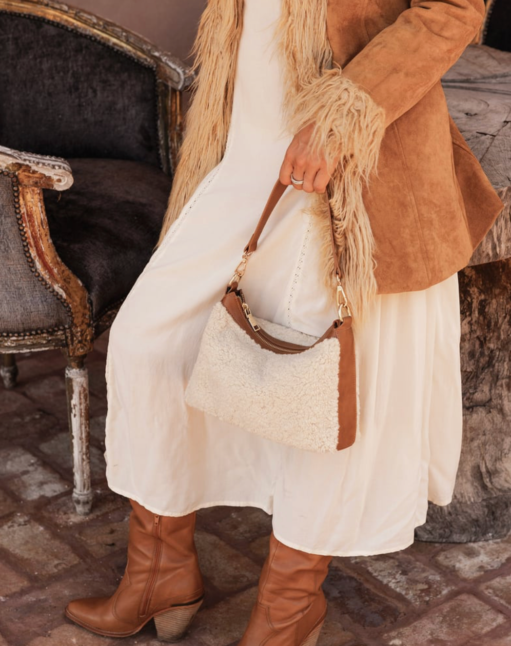 Beige Aspen Shoulder Bag