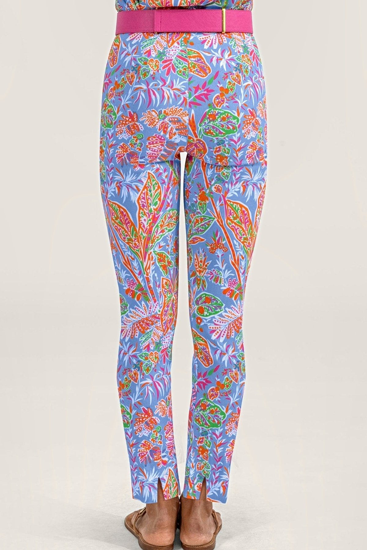 Back view of the periwinkle vine print pull-on pants, showing the back ankle slits.