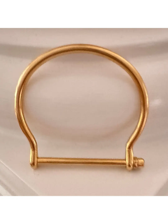 Shackle Bracelet in Mariner Gold