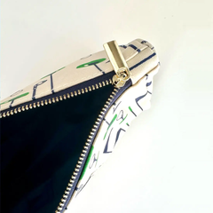 The Makeup Bag, Hole in One