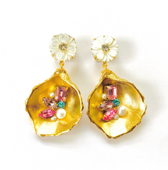 The Pink Reef Light Jewel Formal Oyster Earring