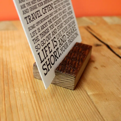 The Reclaim Card Stand